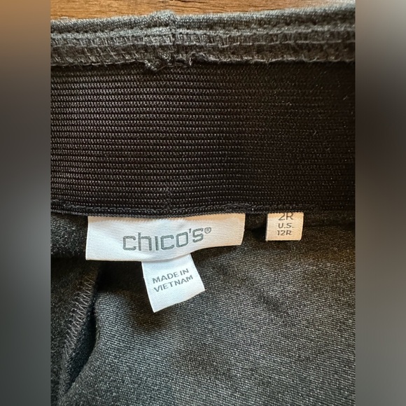Chico’s Gray Wide-Leg Pull On Pants- 12R - Picture 4 of 4